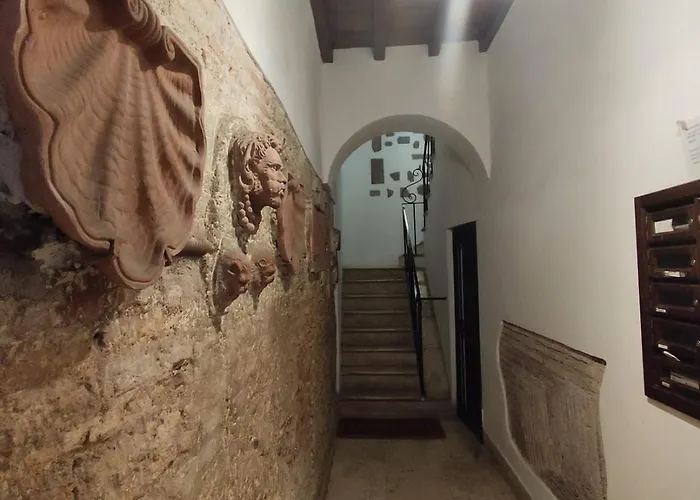 Cozy Navona Apartment Rome