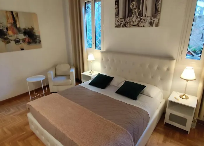 Cozy Navona *
